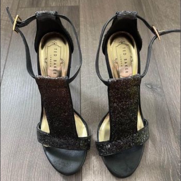 Ted Baker heels - Picture 2 of 3